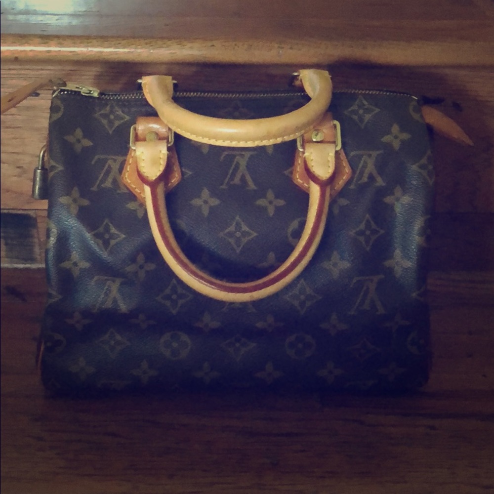 Speedy 25 Louis Viutton handbag